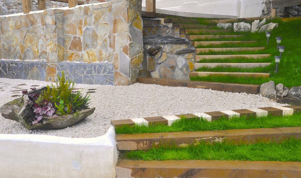 La Terraza de Onís Vila Bobia de Arriba Exterior foto